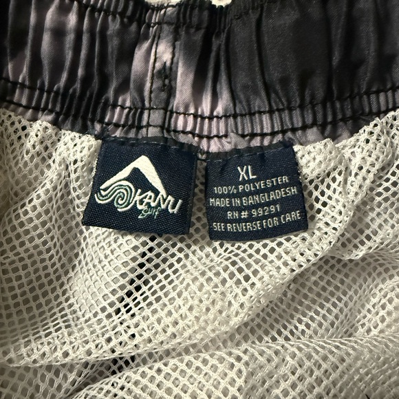 Kanu Surf Monochrome Tie-Dye Board Shorts with Pockets and Lining - Size XL - Picture 3 of 5